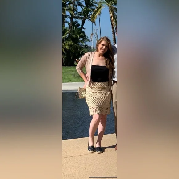 Dolce & Gabbana Lace Pencil Midi Skirt - Picture 6 of 6